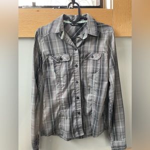 Arc’teryx Womens plaid button down - size small
